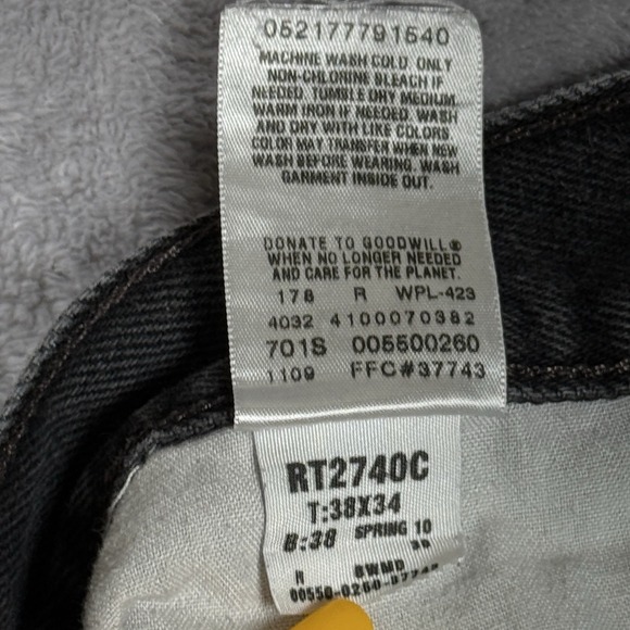 Levis 550 Jeans Men 38x34 Relaxed Fit Straight Leg Dark Wash Black Denim Skater - Picture 10 of 14